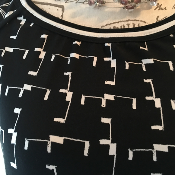 Max Studio Dress - Picture 5 of 7